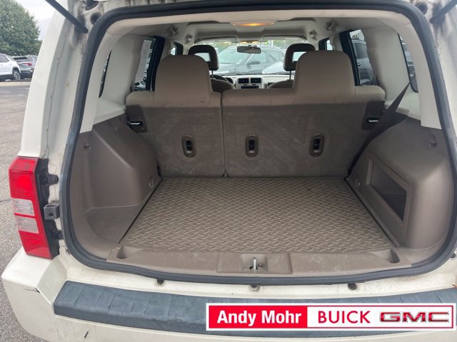 Used 2008 Jeep Patriot Sport FWD image 11