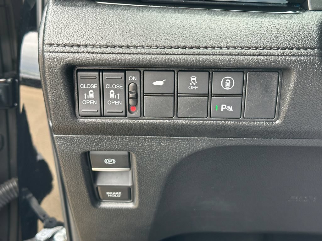 Used 2024 Honda Odyssey Touring image 18