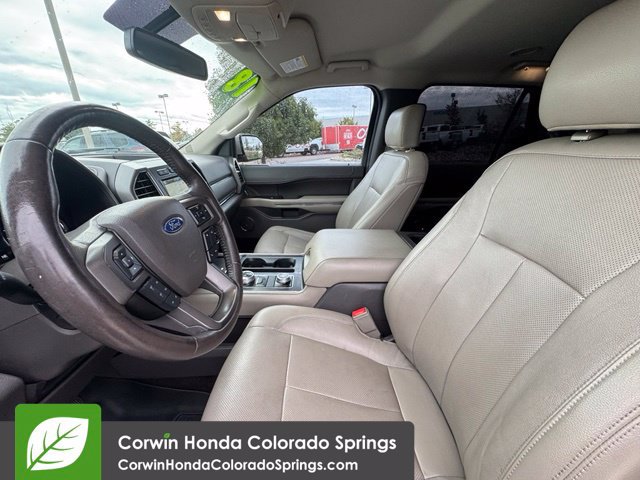 Used 2018 Ford Expedition Max XLT w/ Equipment Group 202A AWD/4WD image 27