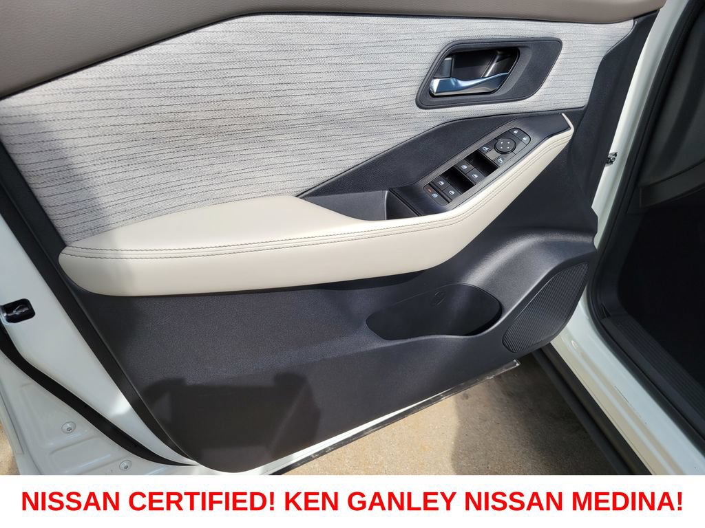 Certified 2023 Nissan Rogue SV AWD/4WD image 38