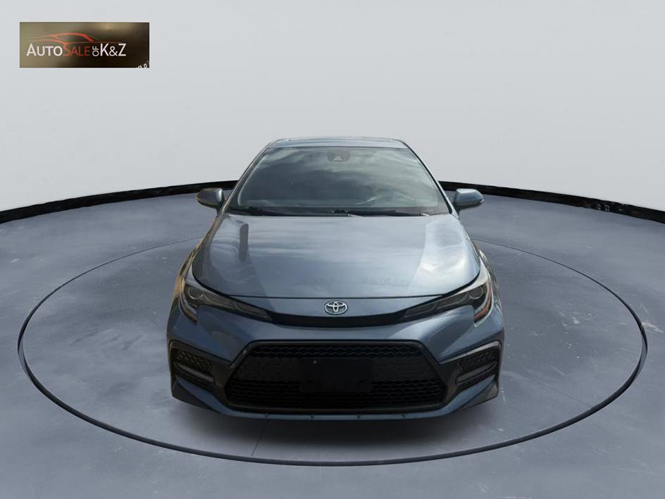 Used 2021 Toyota Corolla SE w/ SE Premium Package image 2