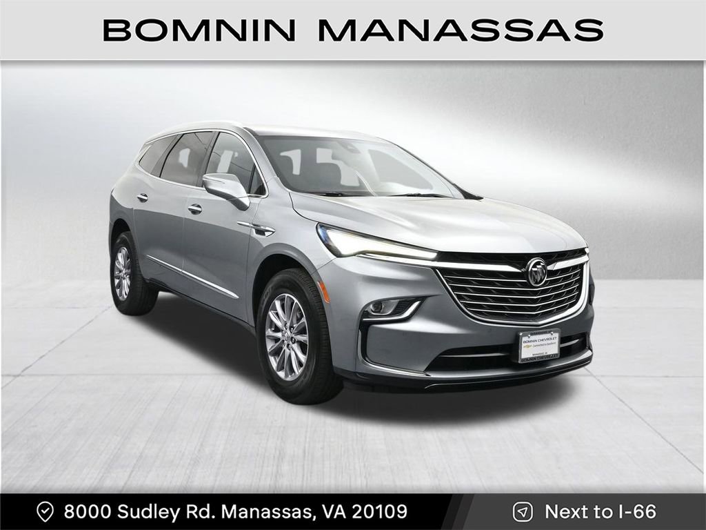 Used 2023 Buick Enclave Essence image 7