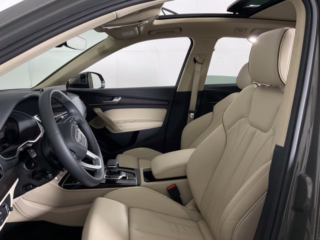 Used 2025 Audi Q5 2.0T Premium Plus AWD/4WD image 27