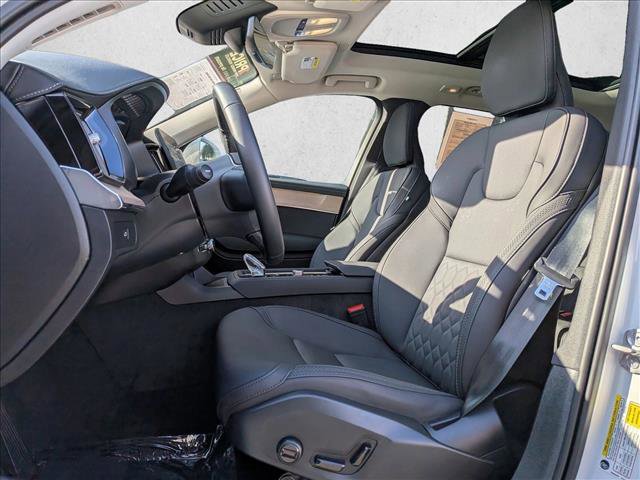 Certified 2025 Volvo XC90 B6 Plus w/ Protection Package Premier image 14
