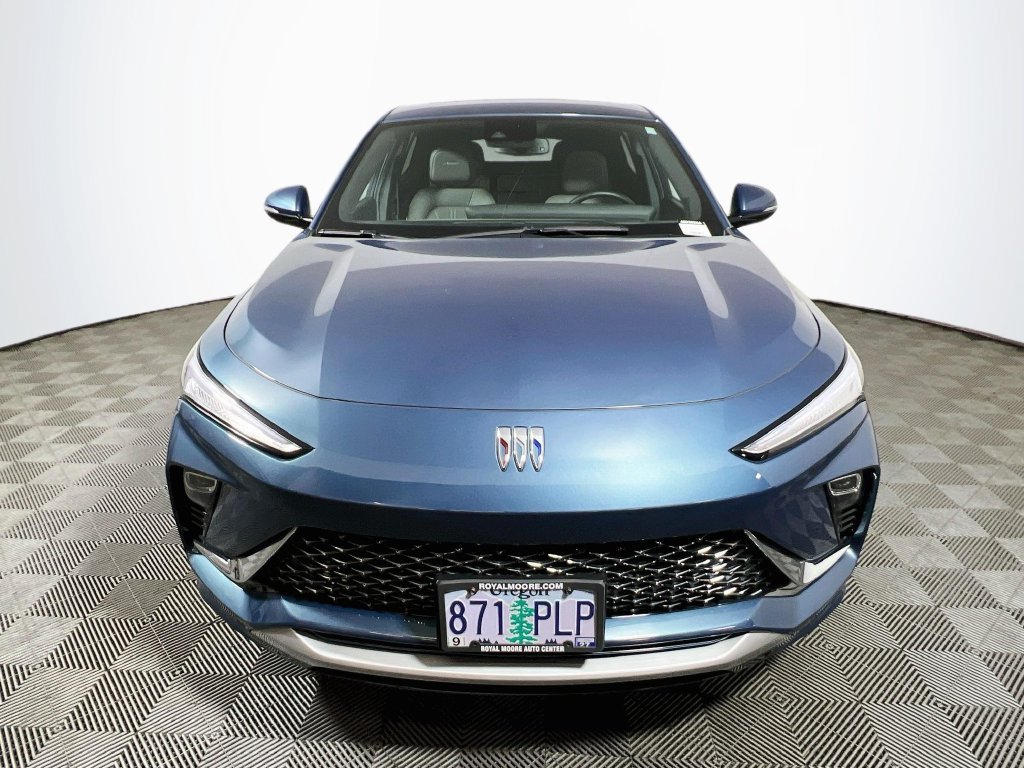 Used 2024 Buick Envista Avenir FWD image 2