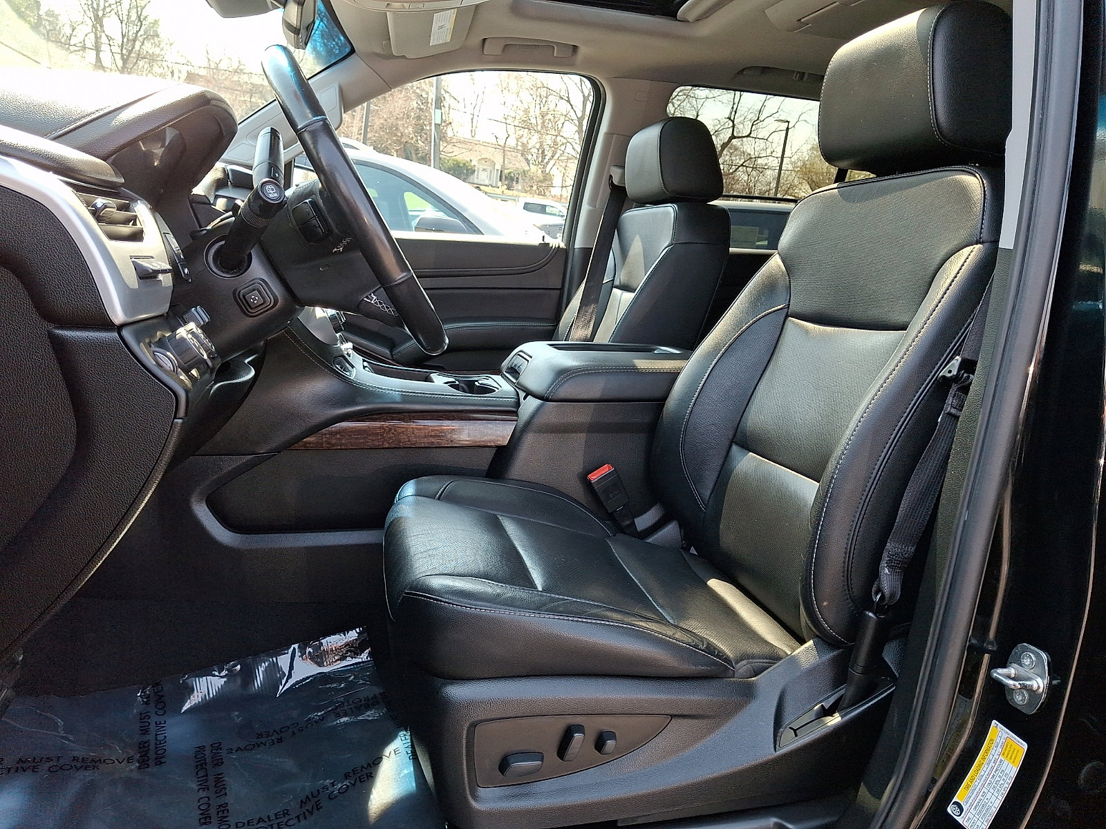 Used 2019 GMC Yukon SLT w/ Graphite Performance Edition image 15