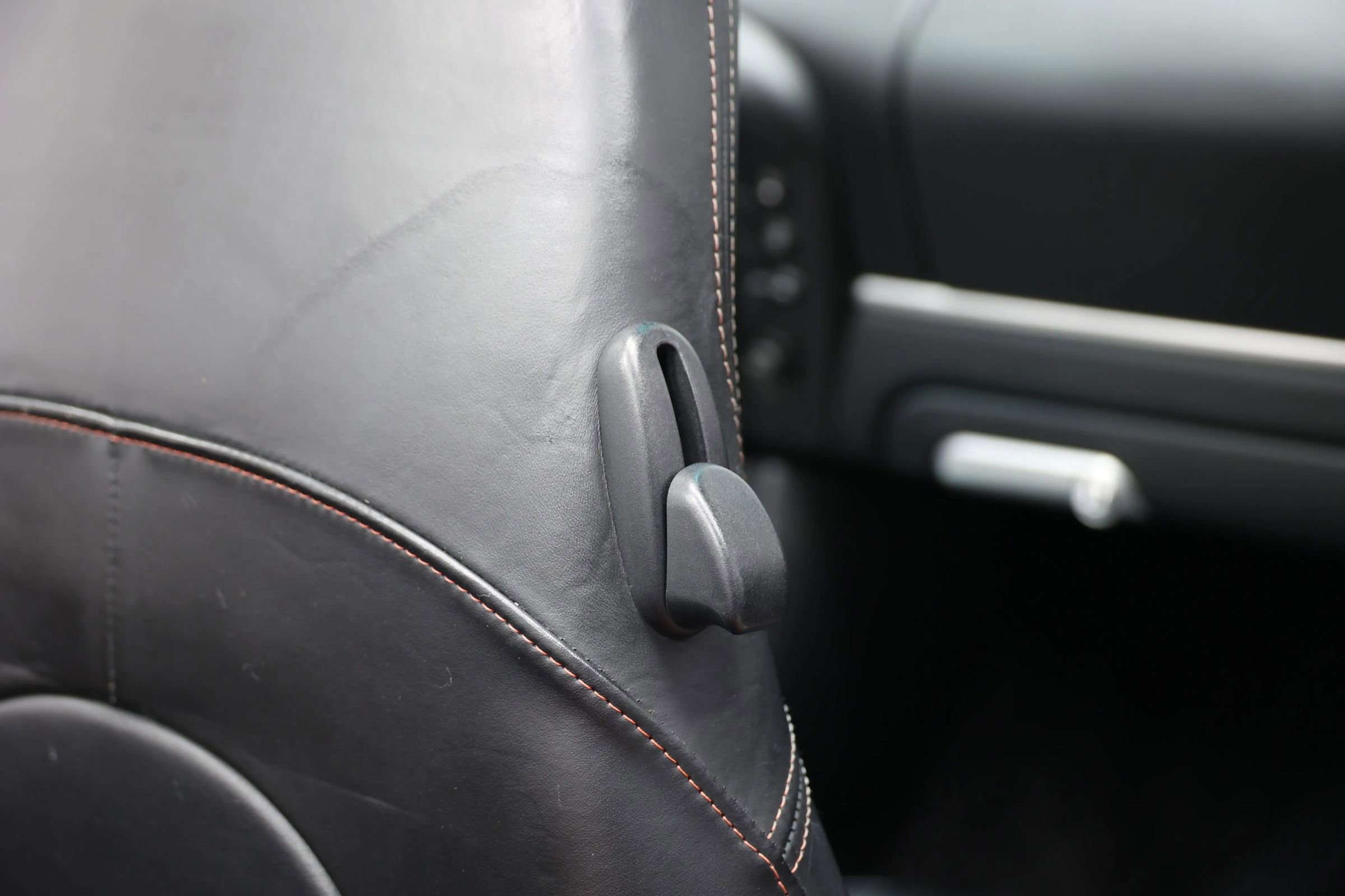 Used 2005 Porsche 911 Turbo image 74