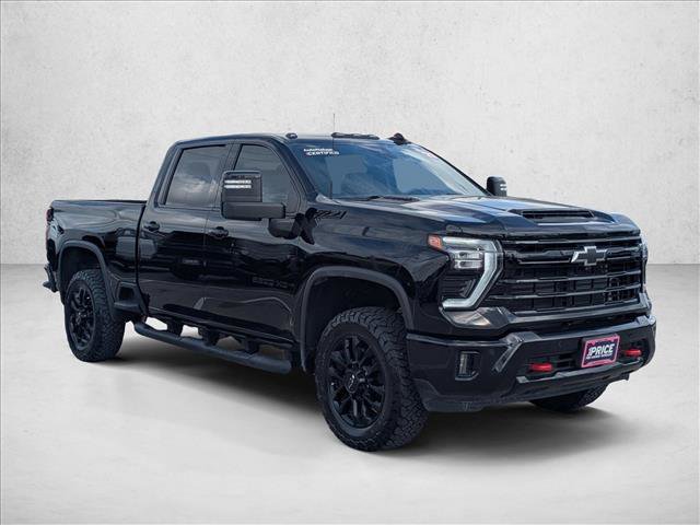 Used 2025 Chevrolet Silverado 2500 LTZ w/ Trail Boss Package AWD/4WD image 3