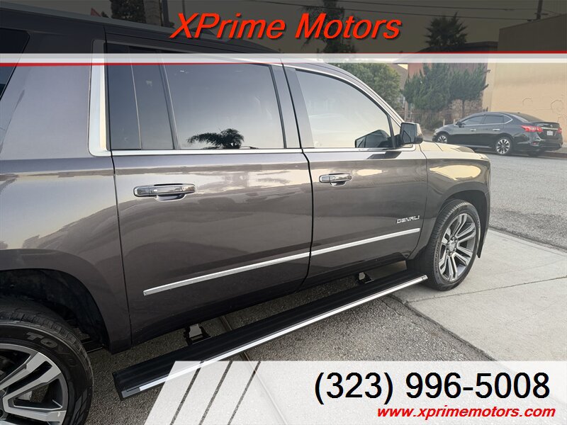 Used 2017 GMC Yukon XL Denali w/ Open Road Package AWD/4WD image 11