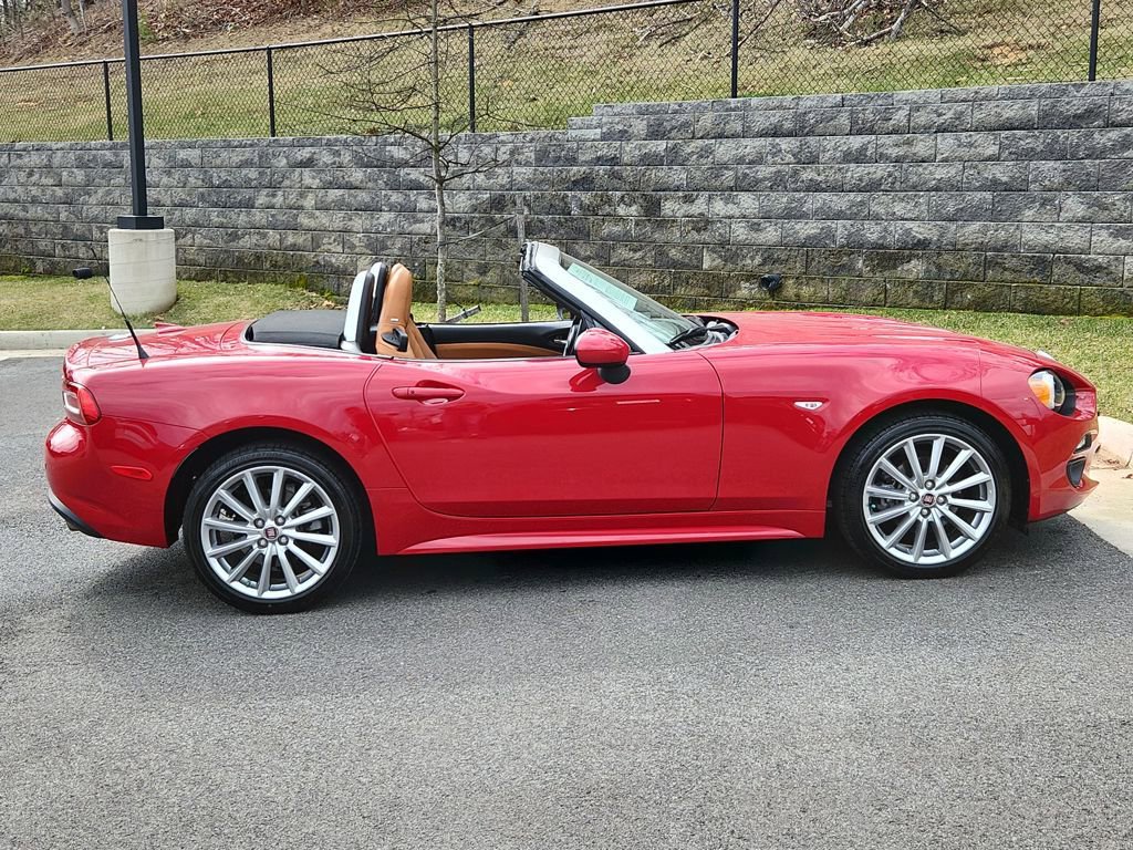 Used 2018 FIAT 124 Spider Lusso w/ Convenience Group image 15