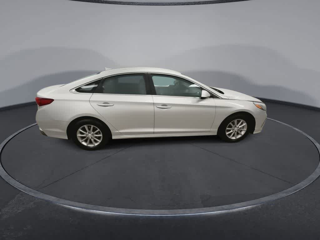 Used 2019 Hyundai Sonata SE FWD image 9
