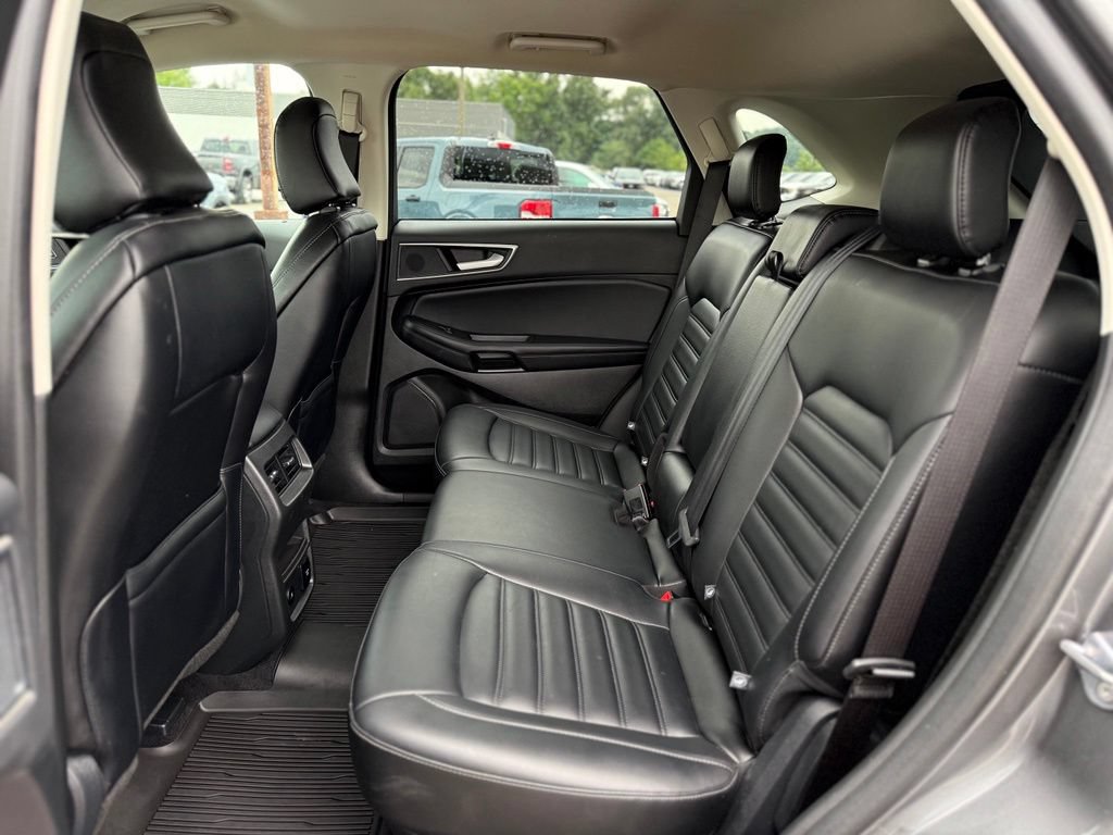 Certified 2024 Ford Edge SEL w/ Convenience Package AWD/4WD image 11