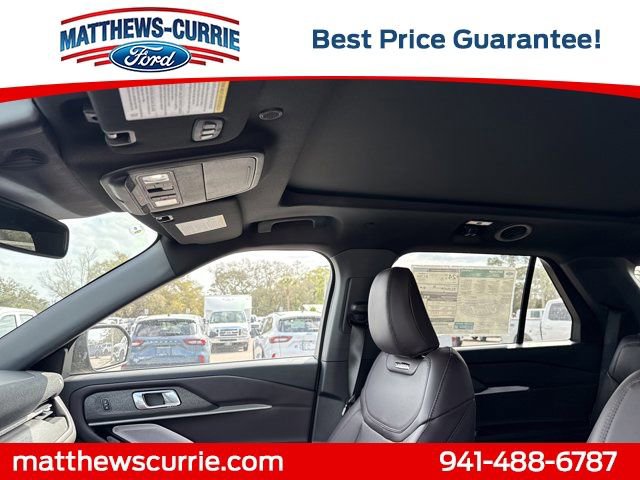 New 2026 Ford Explorer Platinum RWD image 10