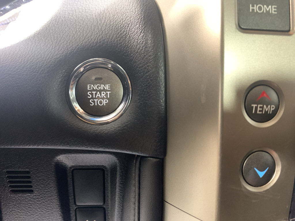 Used 2014 Lexus GX 460 w/ Premium Package AWD/4WD image 17