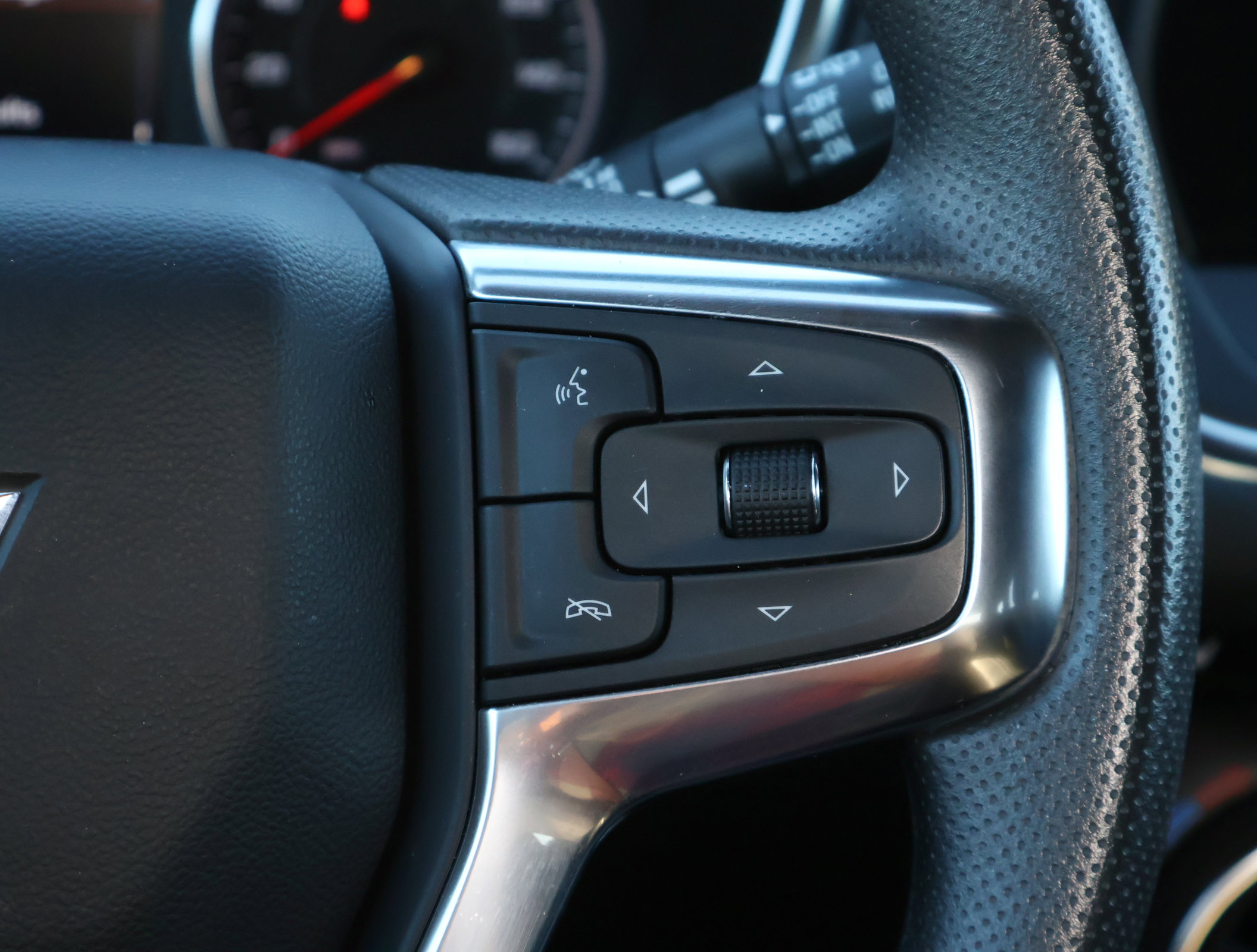 Certified 2024 Chevrolet Blazer LT w/ Convenience Package image 15