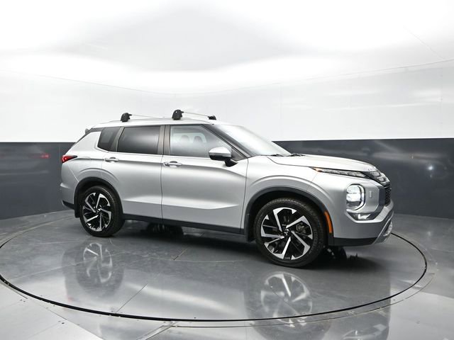 Used 2022 Mitsubishi Outlander SE AWD/4WD image 6