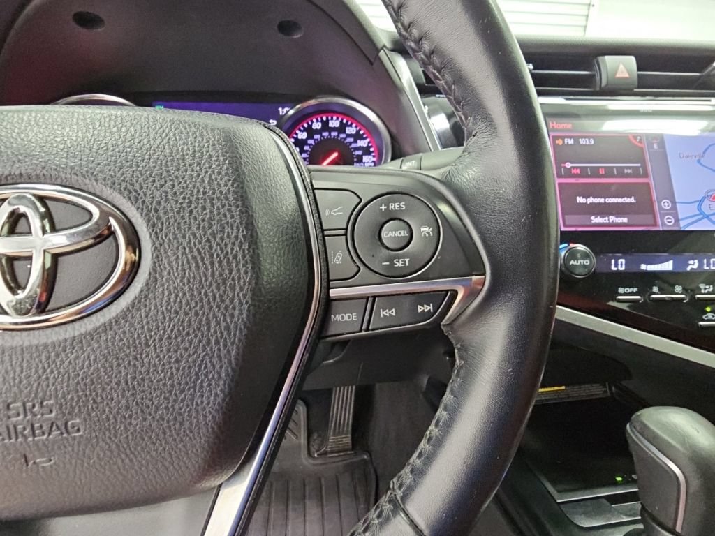 Used 2019 Toyota Camry XSE w/ Navigation Package FWD image 28