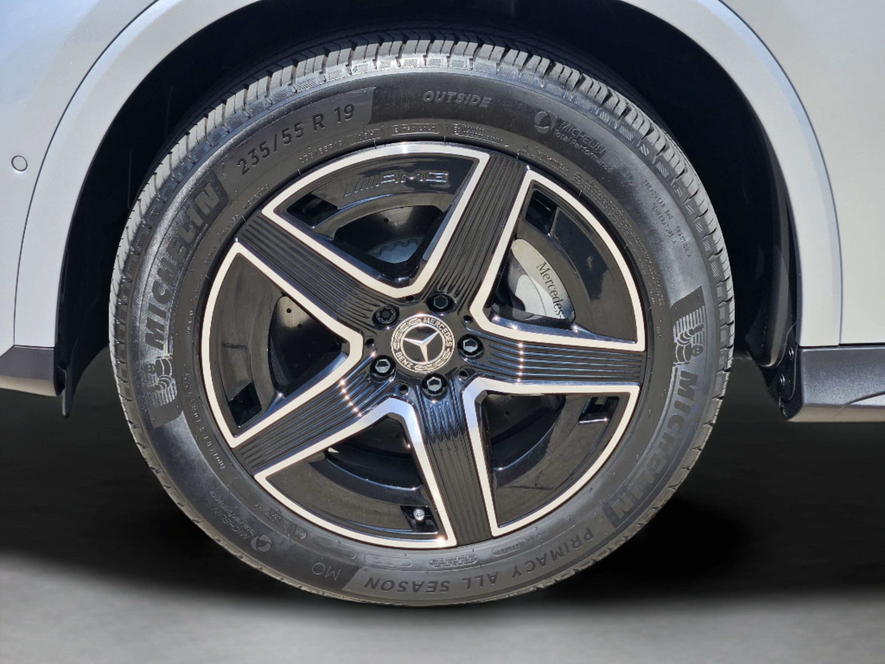 Certified 2025 Mercedes-Benz GLC 300 4MATIC image 29