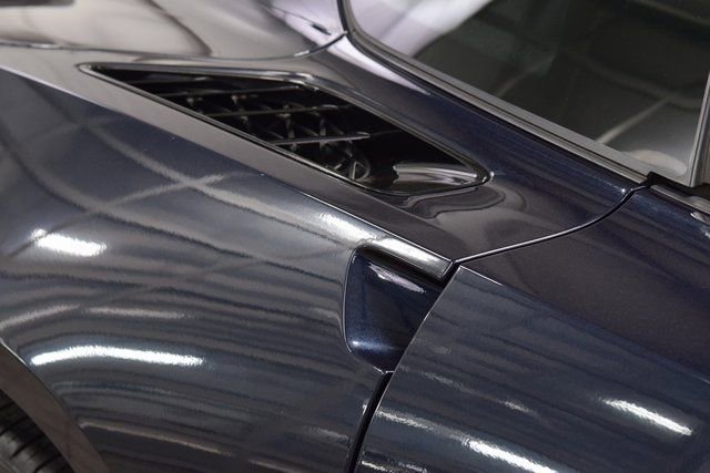 Used 2016 Chevrolet Corvette Stingray Z51 w/ Battery Protection Package image 19