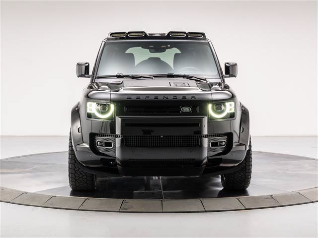 Used 2025 Land Rover Defender 110 S AWD/4WD image 8