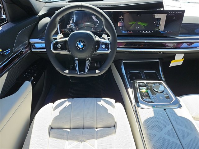 New 2025 BMW 760i xDrive image 12