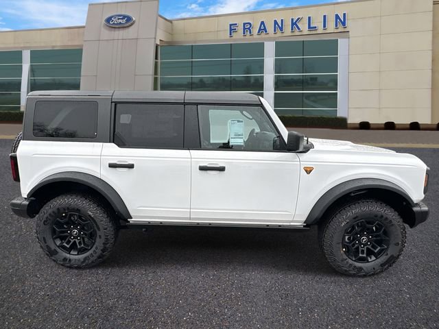 New 2026 Ford Bronco Badlands image 8
