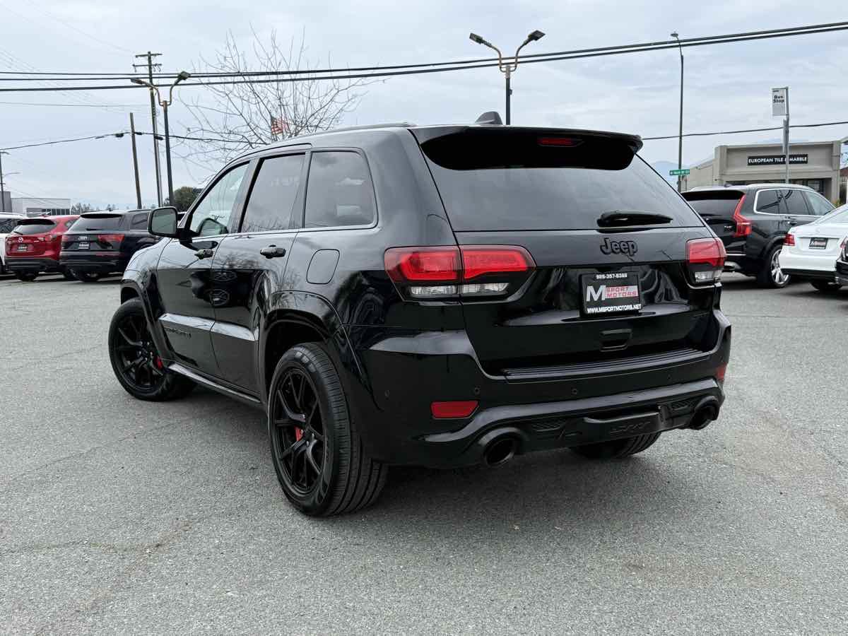 Used 2021 Jeep Grand Cherokee SRT w/ Trailer Tow Group IV image 9