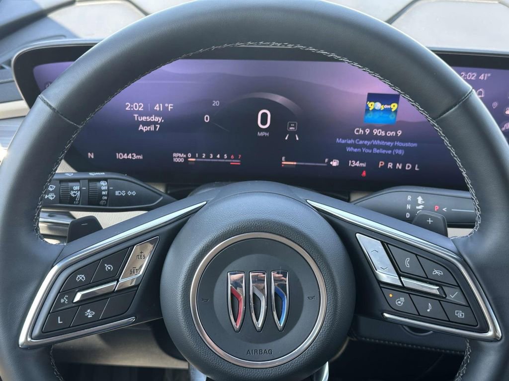 Certified 2025 Buick Enclave Preferred w/ Power Package image 22