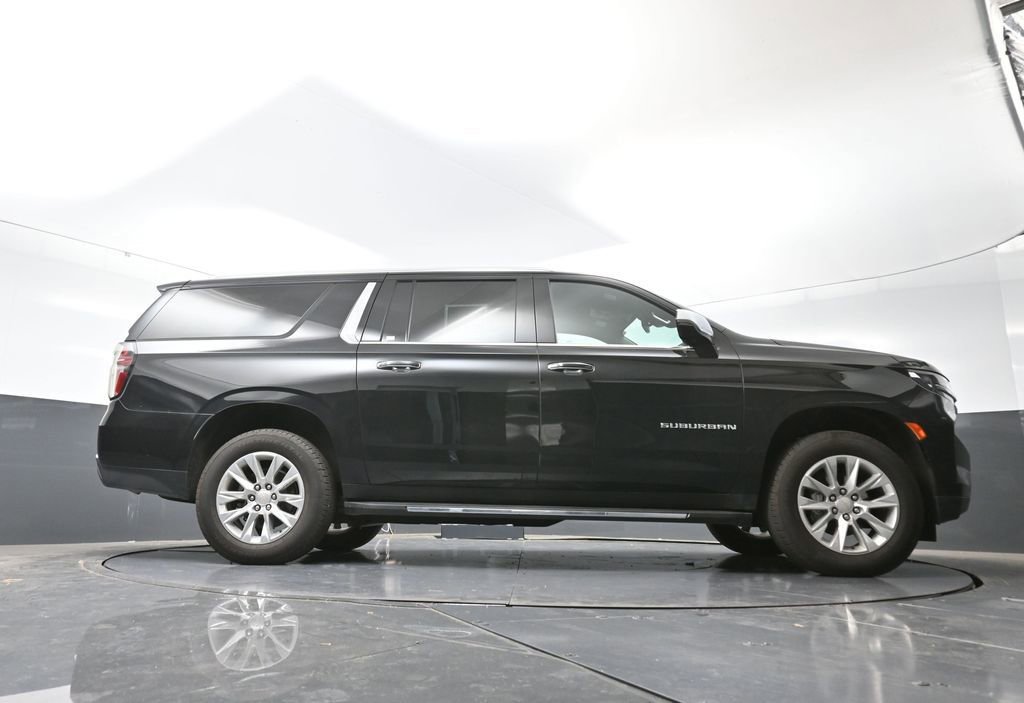 Used 2024 Chevrolet Suburban Premier image 52