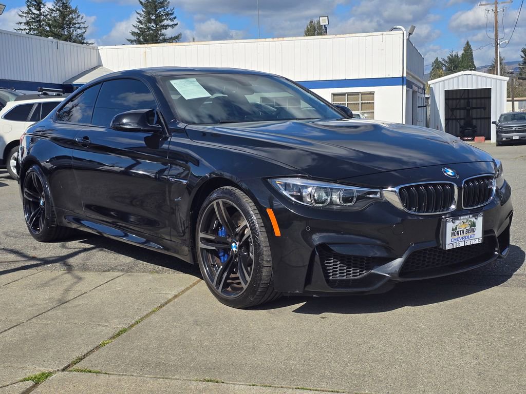 Used 2018 BMW M4 Coupe image 3