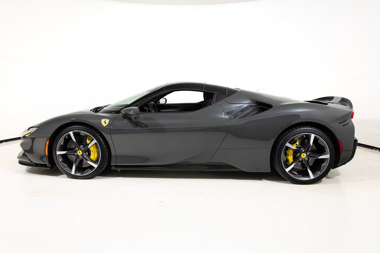 Certified 2023 Ferrari SF90 Spider image 28