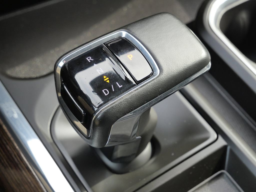 Used 2024 GMC Sierra 1500 Elevation image 40