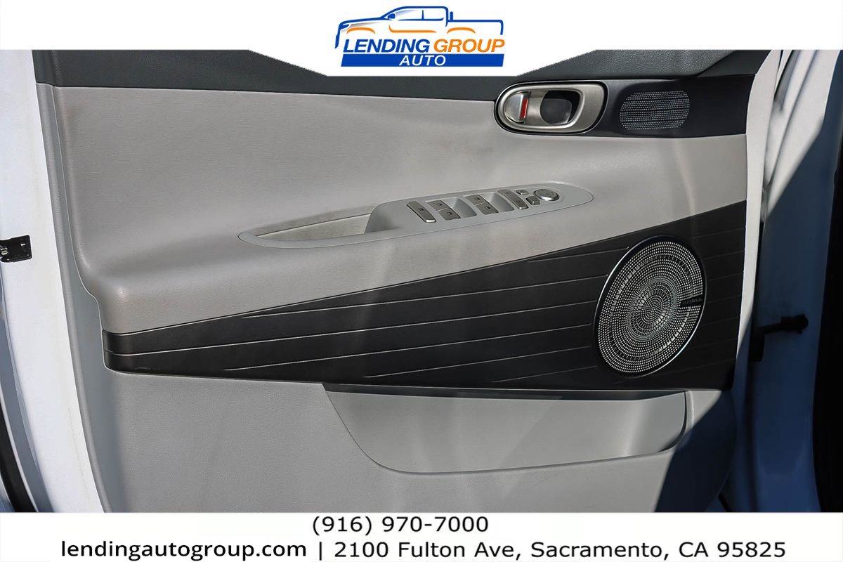 Used 2019 Hyundai Nexo Limited image 18