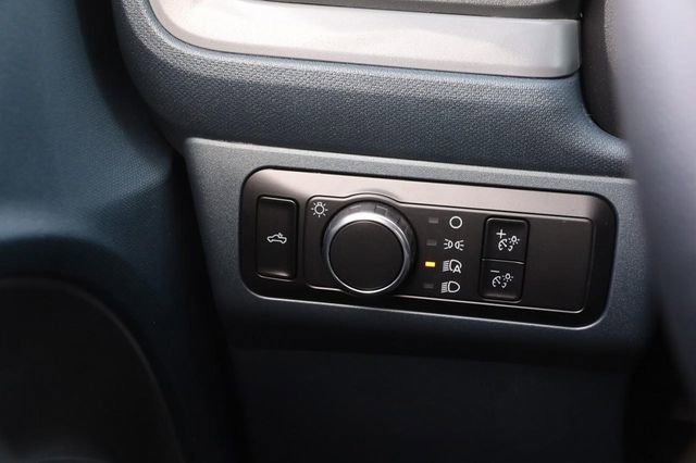 Certified 2023 Ford Maverick XL image 18