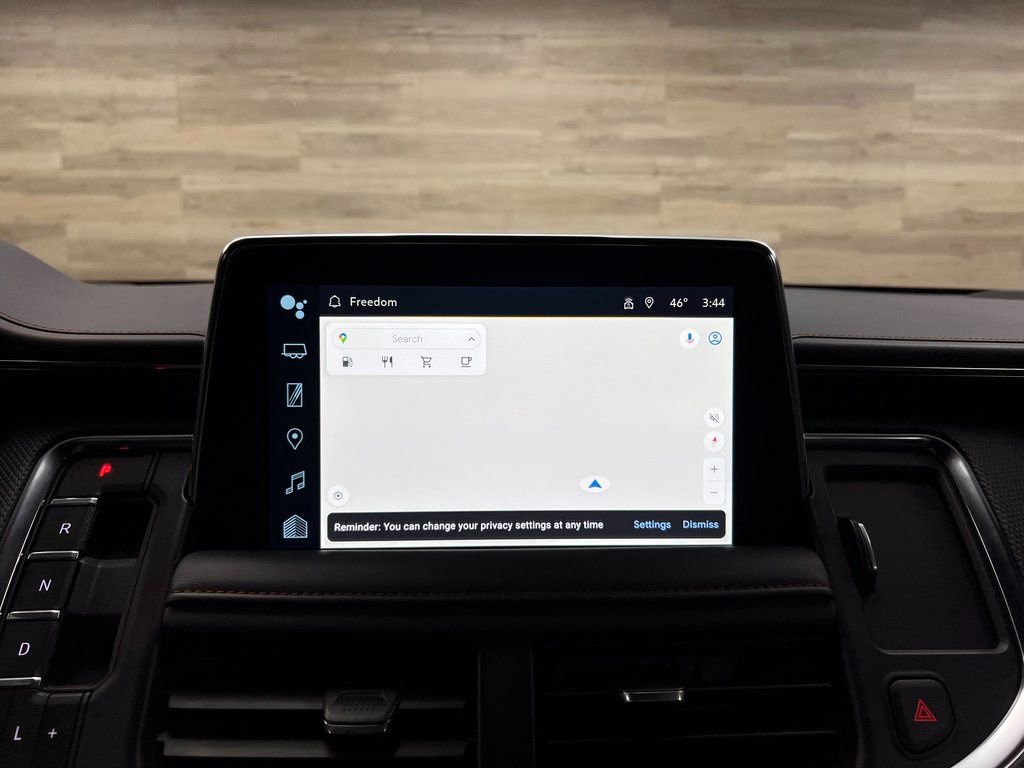 Used 2024 Chevrolet Suburban RST w/ Luxury Package image 9