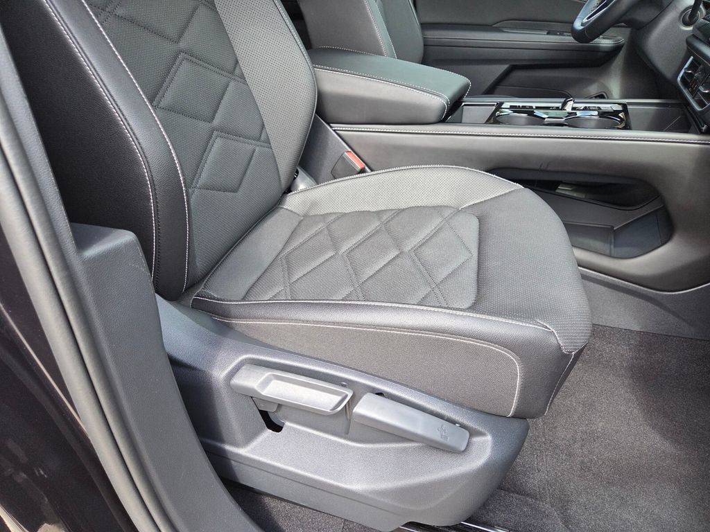 Used 2026 Volkswagen Atlas SE AWD/4WD image 30