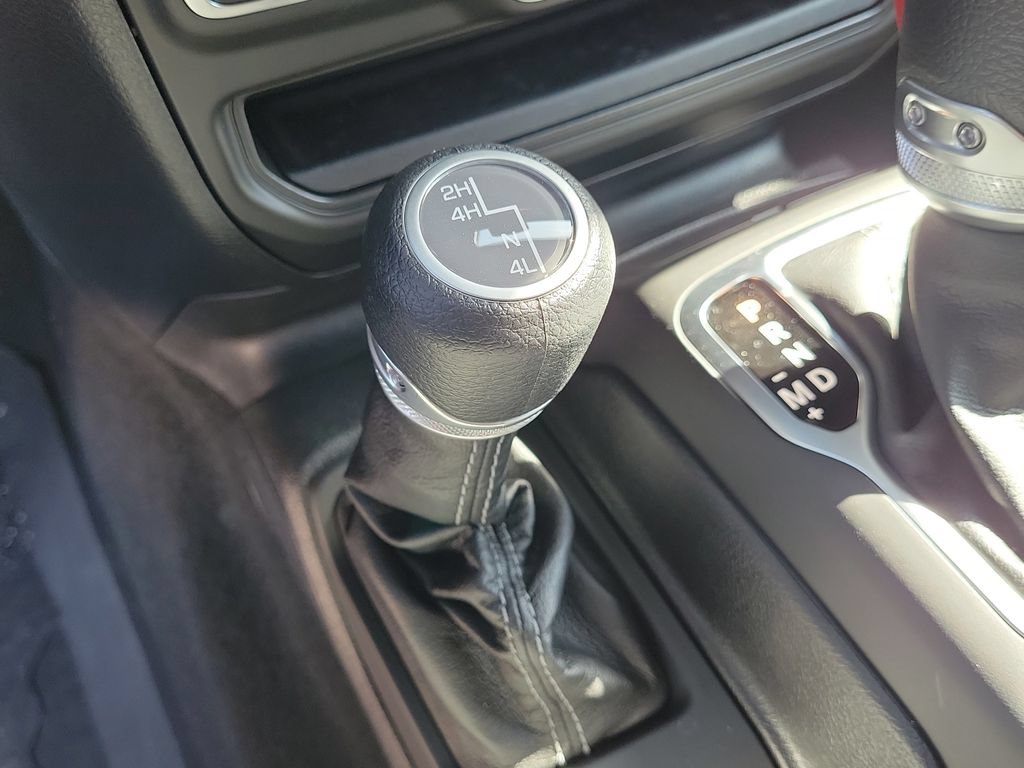 New 2025 Jeep Wrangler Unlimited Sport AWD/4WD image 31