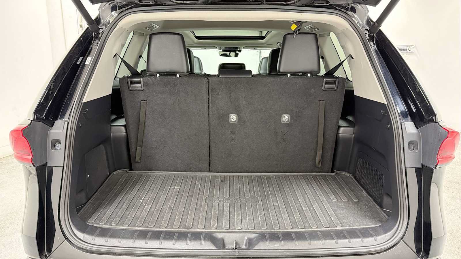 Certified 2024 Toyota Grand Highlander AWD image 29