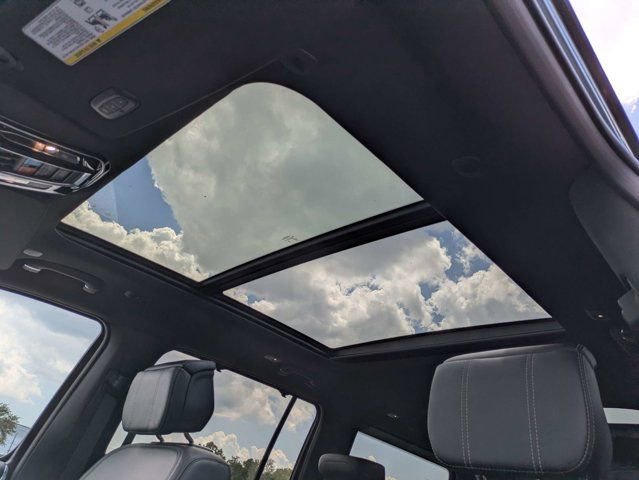 New 2026 Jeep Grand Wagoneer Summit AWD/4WD image 23