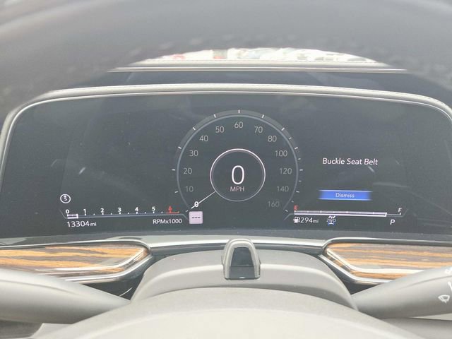 Used 2024 Cadillac Escalade Premium Luxury w/ Performance Package image 23