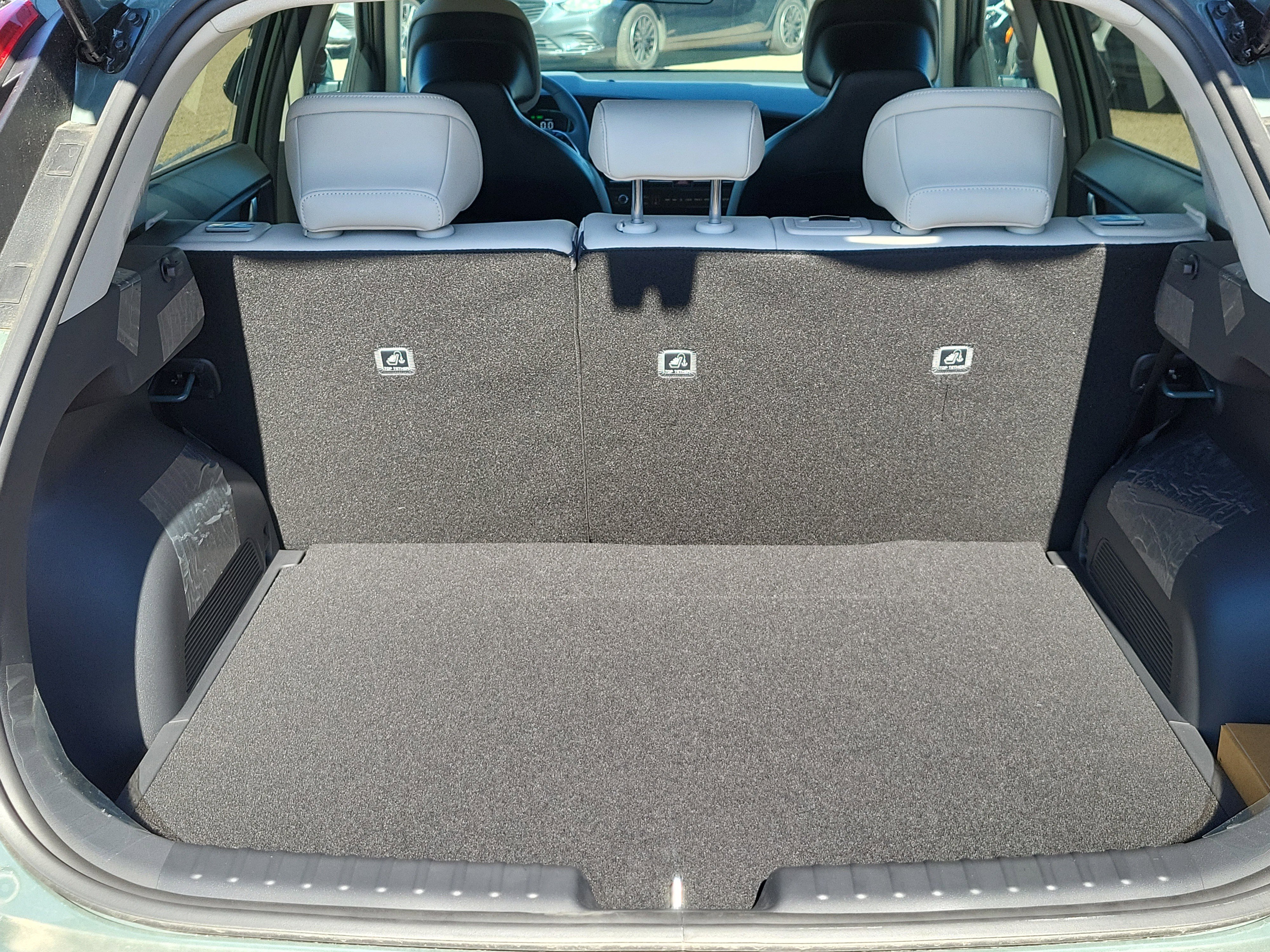 New 2025 Kia Niro EX image 12