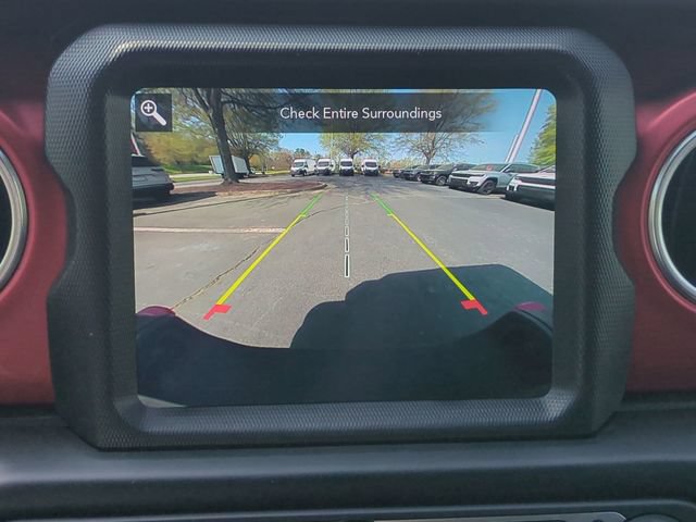 Used 2021 Jeep Gladiator Rubicon AWD/4WD image 17