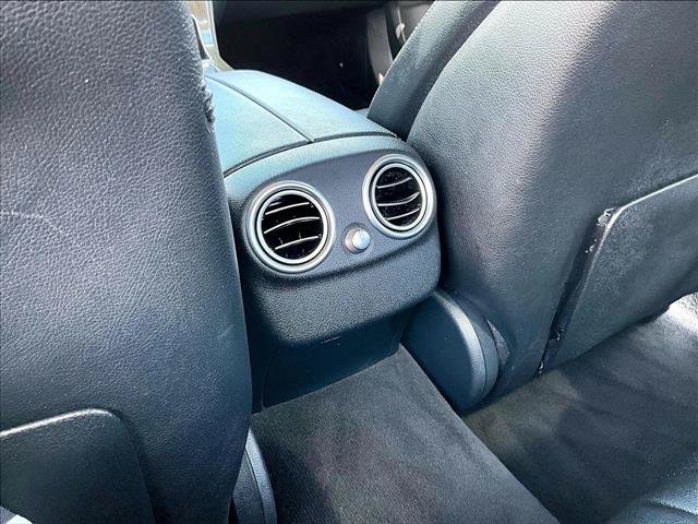 Used 2017 Mercedes-Benz C 300 Sedan image 23