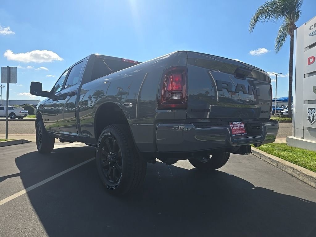 New 2026 RAM 3500 Big Horn AWD/4WD image 18