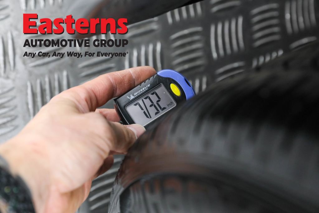 Used 2025 Toyota Camry SE w/ Convenience Package image 49