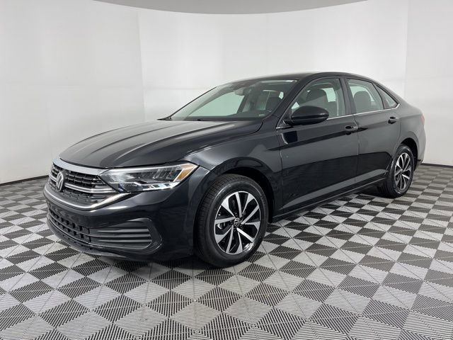 Used 2024 Volkswagen Jetta S image 5