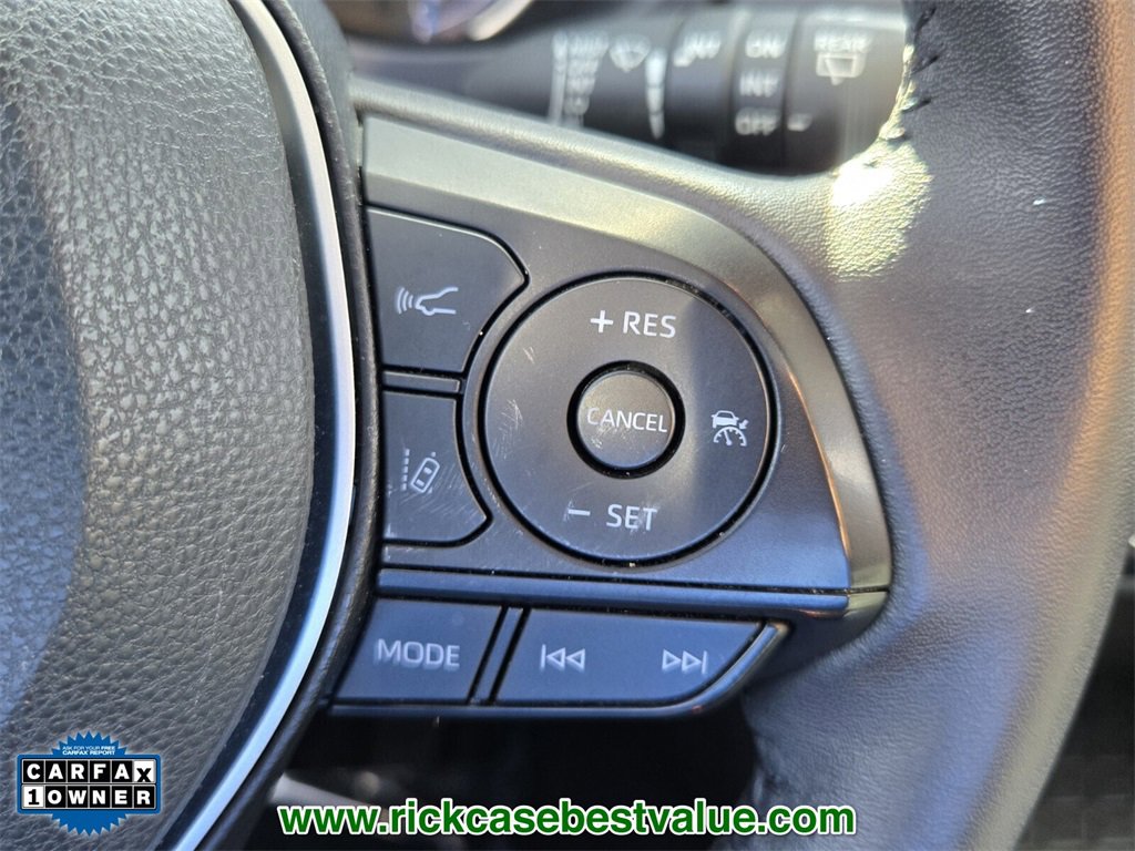 Used 2024 Toyota RAV4 XLE Premium image 30