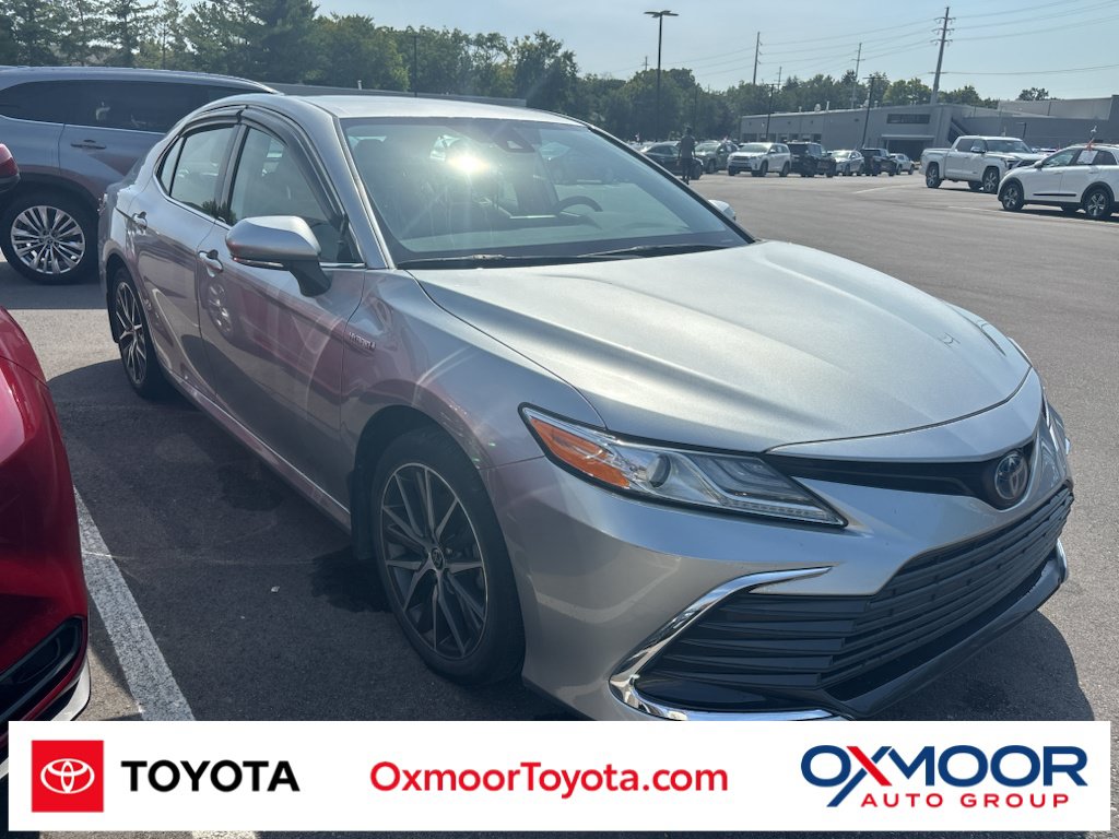 Used 2021 Toyota Camry XLE w/ Cold Weather Package