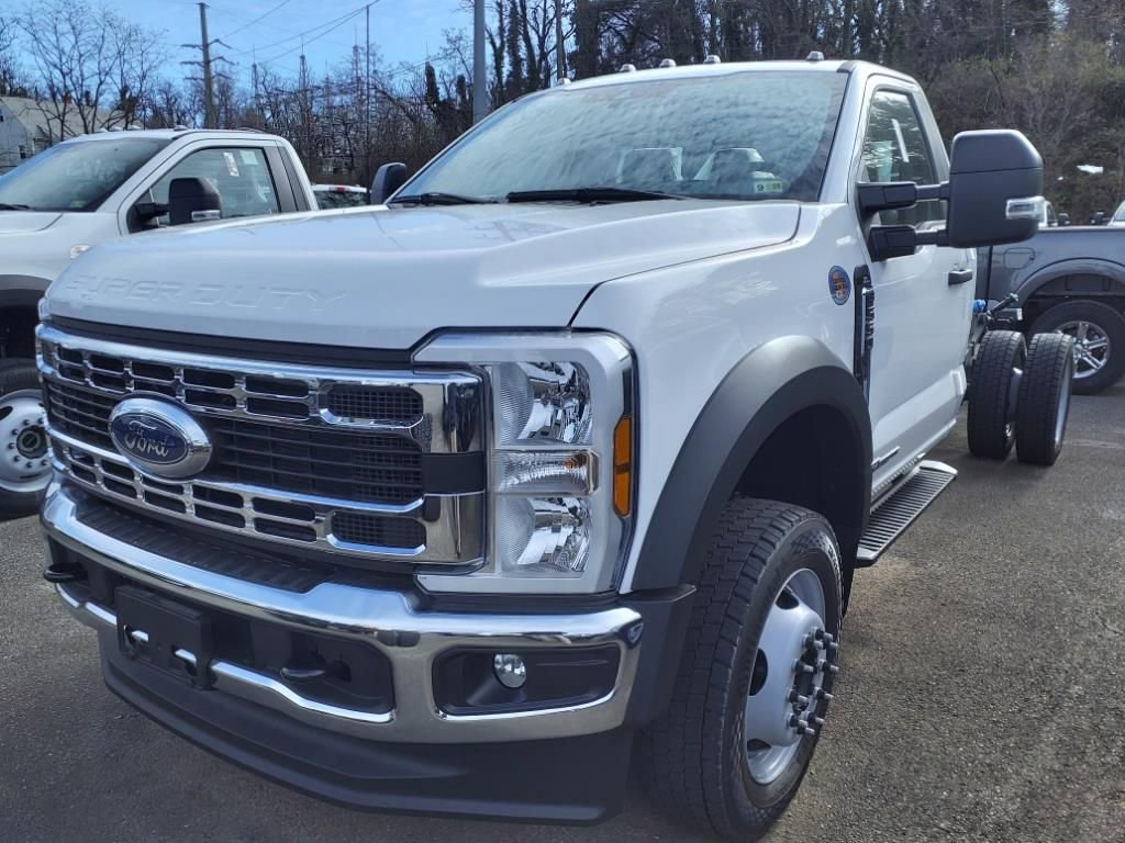 New 2024 Ford F550 4x4 Regular Cab Super Duty image 4