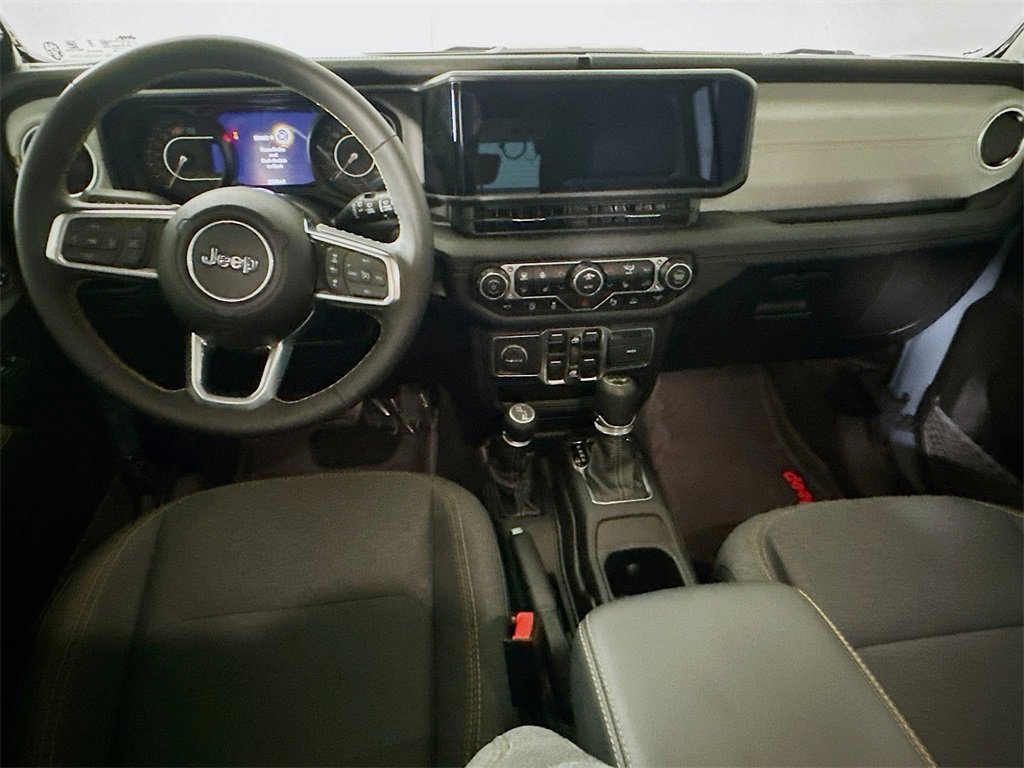 Used 2024 Jeep Wrangler Sahara w/ Safety Group image 16